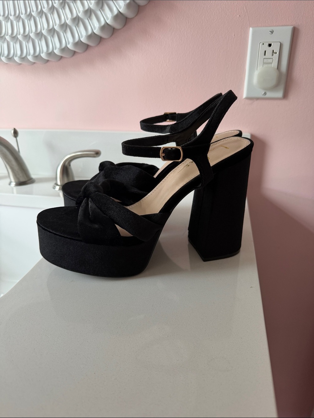 Lulu's Black Knotted Platform Slingback Sandals - Picture 5 of 6